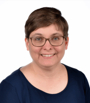 Pia Niuta’s contact details, role, and office location at Salpaus. Partnership Coordinator.